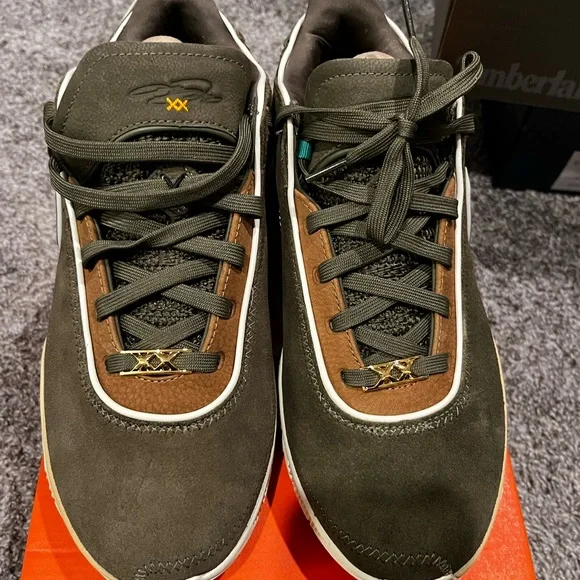 LeBron XX - Picture 3 of 7